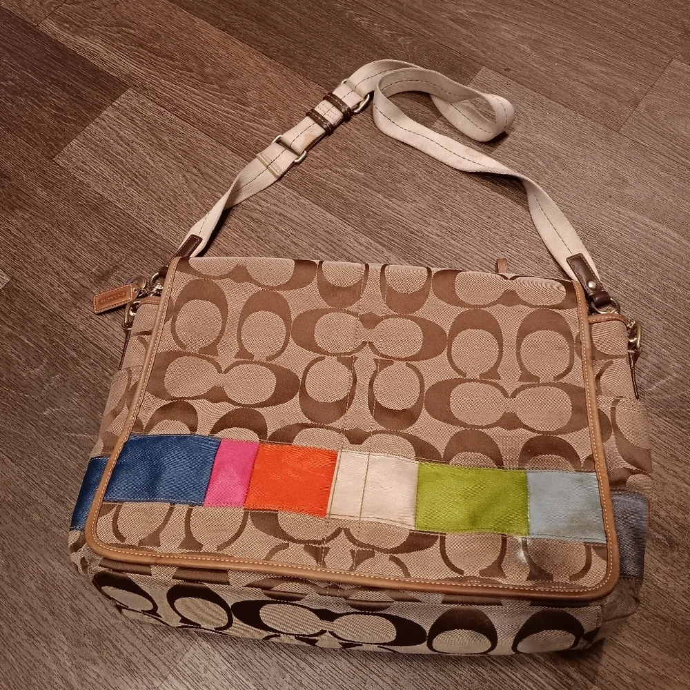 Y2k Coach Signature Legacy Color Block Khaki Gold Leather Large Crossbody